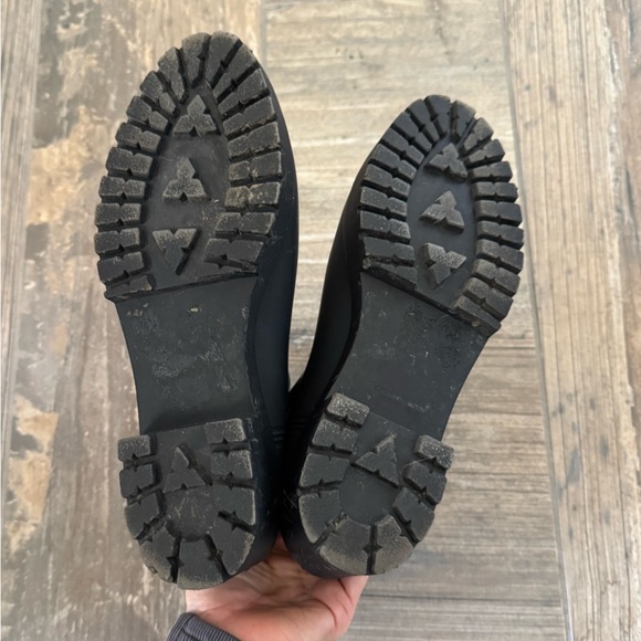 JEFFREY CAMPBELL Hydra Platform Waterproof Chelsea Boot size 10 (40) - Picture 9 of 10